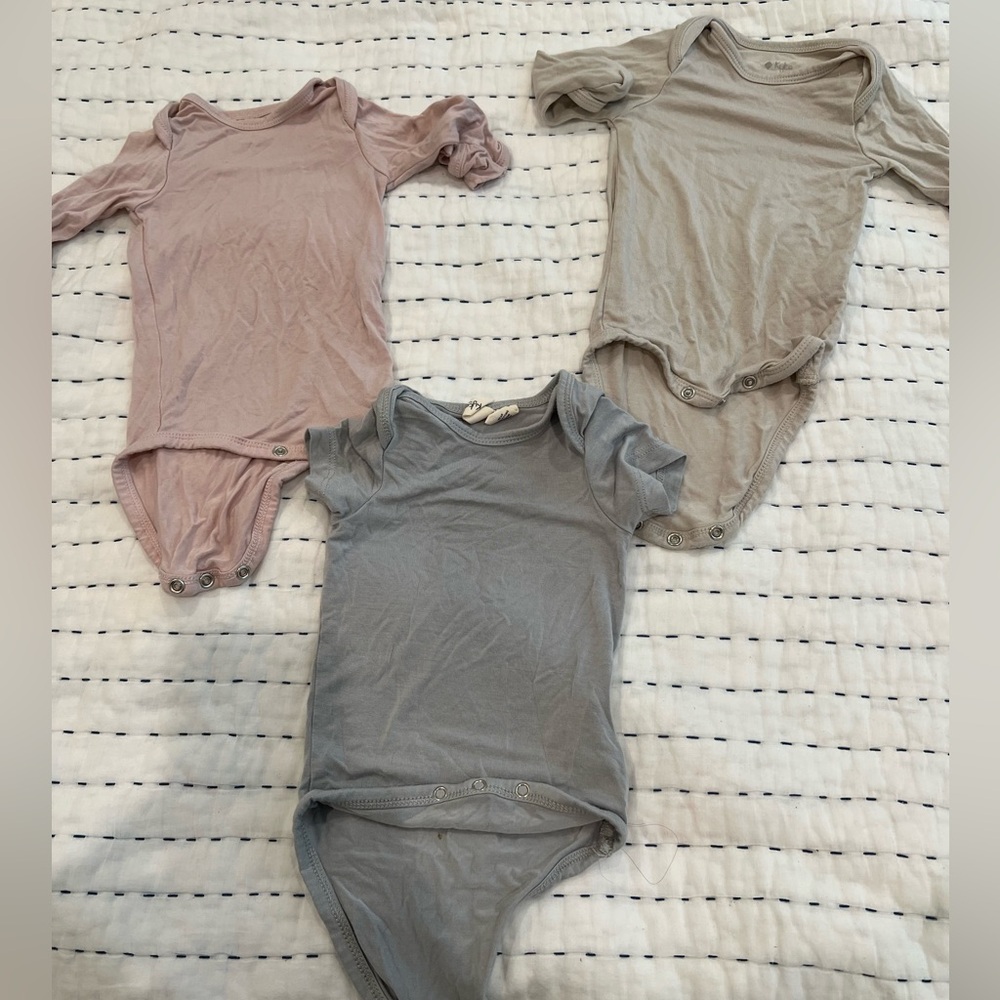 Kyte Baby onesies - 0-3 month